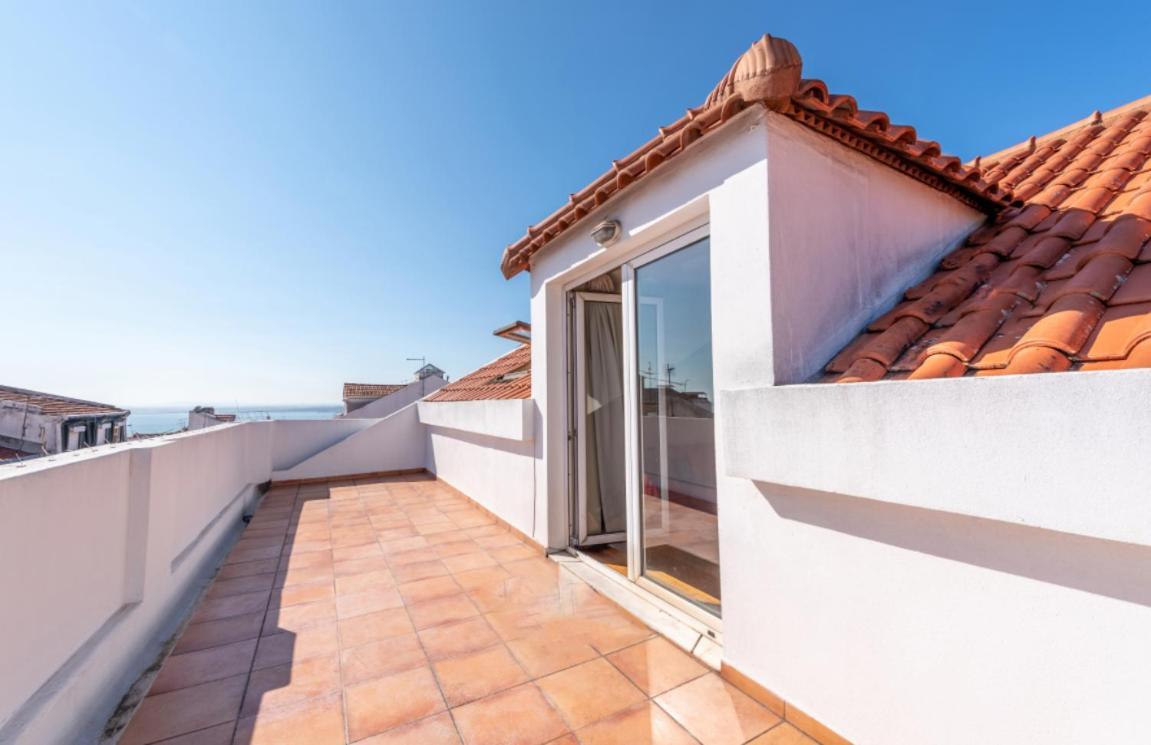 Apartmán Guestready - Rare Terrace Apt, Historic Center Lisboa Exteriér fotografie