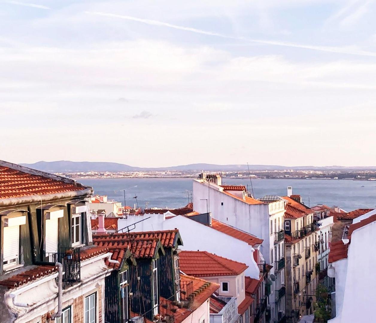 Apartmán Guestready - Rare Terrace Apt, Historic Center Lisboa Exteriér fotografie